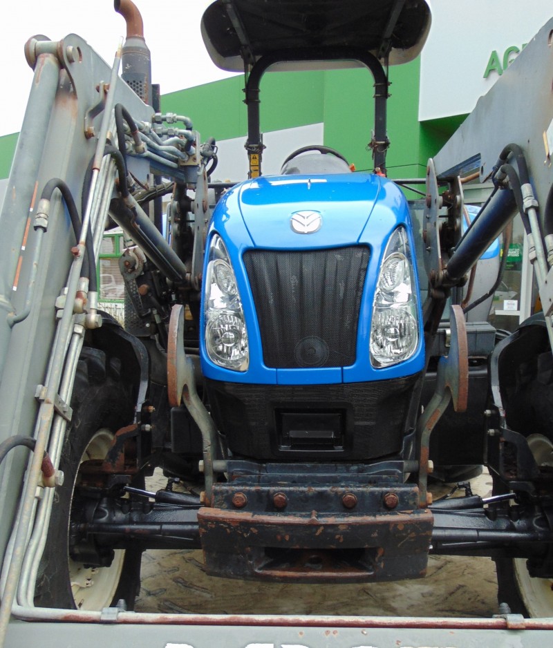 New Holland T6010  (2008)